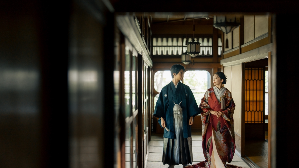 【 銅御殿 / 歴史邸宅プラン 】 ご衣裳2着 < 平日限定 > 【 銅御殿 / 歴史邸宅プラン 】 ご衣裳2着 < 平日限定 >